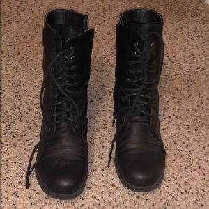 Girls combat boots